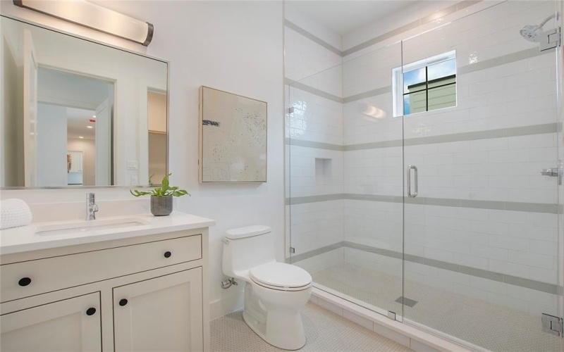 1023 Mobile Street, Dallas, TX 75208, 3 Bedrooms Bedrooms, ,3 BathroomsBathrooms,Residential,For Sale,1023 Mobile Street,20927049