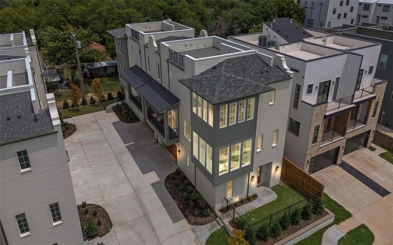 1023 Mobile Street, Dallas, TX 75208, 3 Bedrooms Bedrooms, ,3 BathroomsBathrooms,Residential,For Sale,1023 Mobile Street,20927049