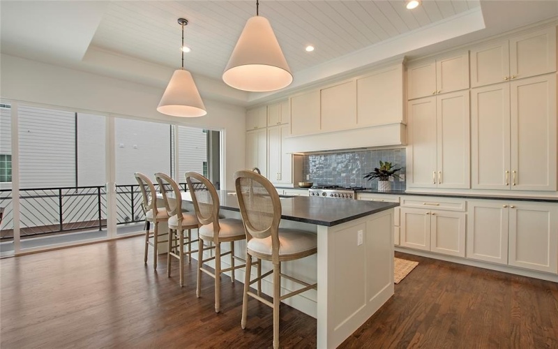 1023 Mobile Street, Dallas, TX 75208, 3 Bedrooms Bedrooms, ,3 BathroomsBathrooms,Residential,For Sale,1023 Mobile Street,20927049