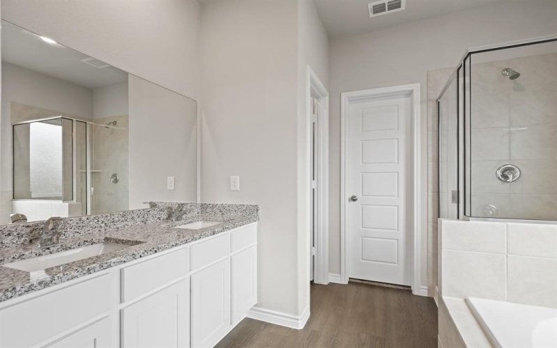 3128 Manchester Drive, Cleburne, TX 76031, 3 Bedrooms Bedrooms, ,2 BathroomsBathrooms,Residential,For Sale,3128 Manchester Drive,20913046