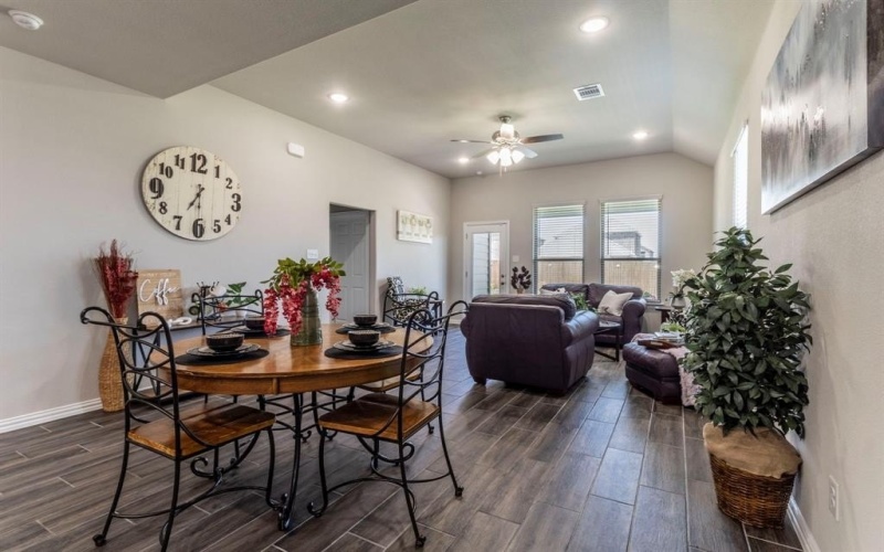 626 Ruthye Lane, Pilot Point, TX 76258, 3 Bedrooms Bedrooms, ,3 BathroomsBathrooms,Residential,For Sale,626 Ruthye Lane,20926737