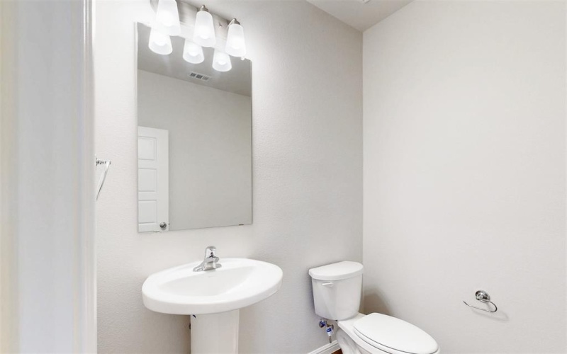 716 Parkside Drive, Justin, TX 76247, 5 Habitaciones Habitaciones , ,3 BañosBaños,Residential,En Venta,716 Parkside Drive,20924428