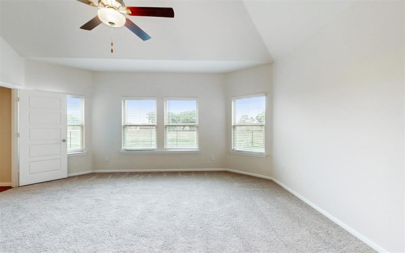 716 Parkside Drive, Justin, TX 76247, 5 Habitaciones Habitaciones , ,3 BañosBaños,Residential,En Venta,716 Parkside Drive,20924428