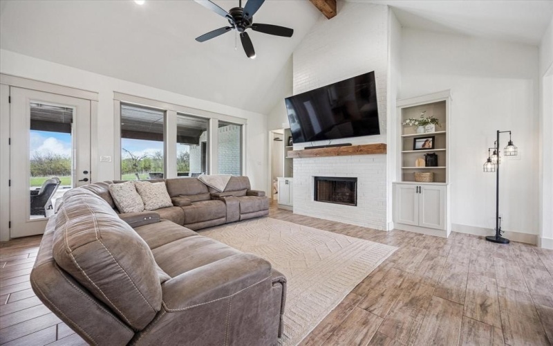 2028 Carrie Court, Weatherford, TX 76088, 4 Habitaciones Habitaciones , ,3 BañosBaños,Residential,En Venta,2028 Carrie Court,20928334