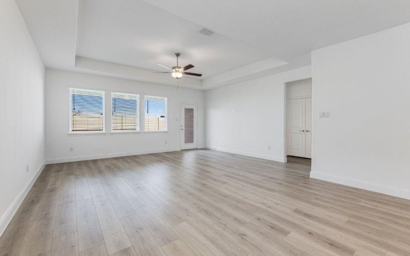 1225 La Bamba Drive, Fort Worth, TX 76052, 5 Habitaciones Habitaciones , ,3 BañosBaños,Residential,En Venta,1225 La Bamba Drive,20936782