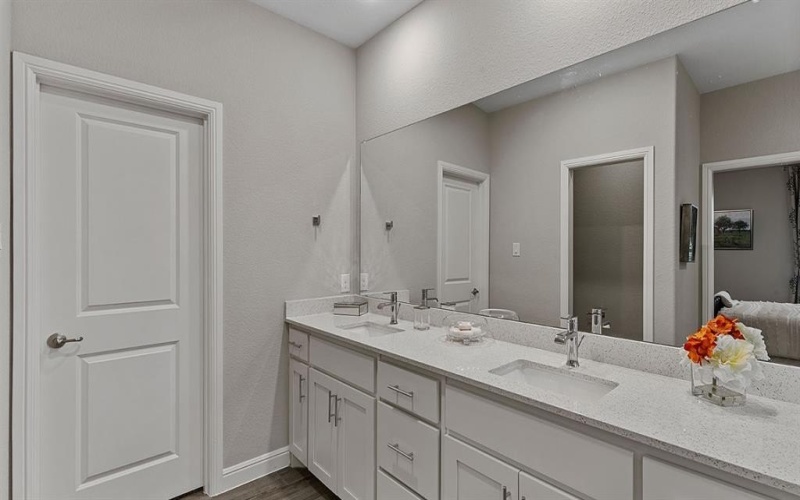 8725 TALLWOOD Lane, Justin, TX 76247, 5 Bedrooms Bedrooms, ,5 BathroomsBathrooms,Residential,For Sale,8725 TALLWOOD Lane,20934987