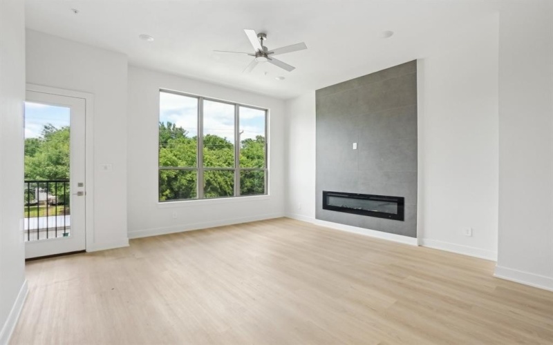 2524 Havenhurst Street #102, Farmers Branch, TX 75234, 3 Habitaciones Habitaciones , ,3 BañosBaños,Residential,En Venta,2524 Havenhurst Street,20932048