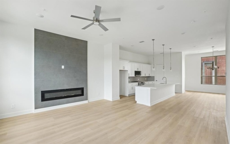 2524 Havenhurst Street #102, Farmers Branch, TX 75234, 3 Habitaciones Habitaciones , ,3 BañosBaños,Residential,En Venta,2524 Havenhurst Street,20932048