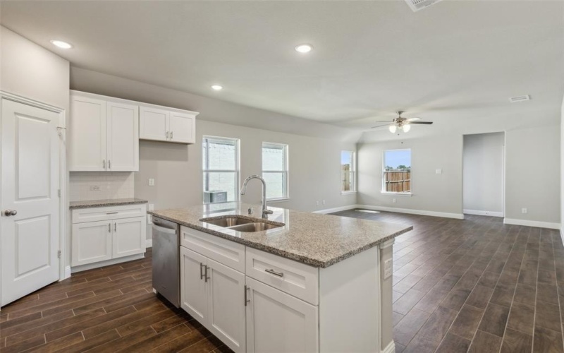 1625 Cloud Cover View, Weston, TX 75009, 3 Habitaciones Habitaciones , ,2 BañosBaños,Residential,En Venta,1625 Cloud Cover View,20934438