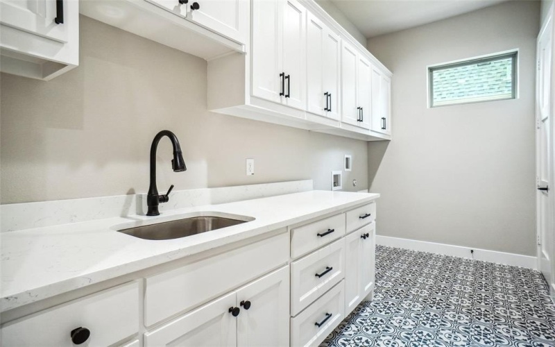 3621 Barber Creek, Fort Worth, TX 76244, 3 Bedrooms Bedrooms, ,2 BathroomsBathrooms,Residential,For Sale,3621 Barber Creek,0,20935838