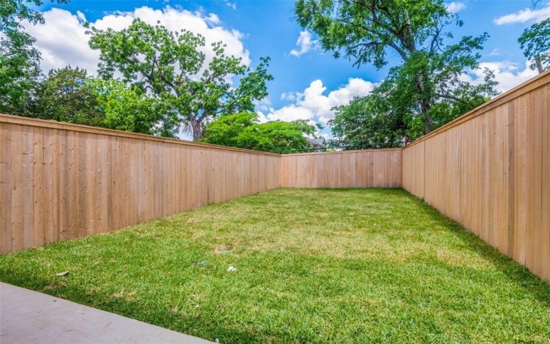 5631 E Side Avenue, Dallas, TX 75214, 3 Habitaciones Habitaciones , ,2 BañosBaños,Residential,En Venta,5631 E Side Avenue,20934721