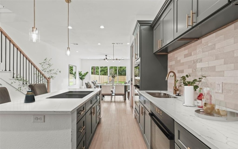 2522 Jeffries Street, Dallas, TX 75215, 3 Habitaciones Habitaciones , ,2 BañosBaños,Residential,En Venta,2522 Jeffries Street,20935880