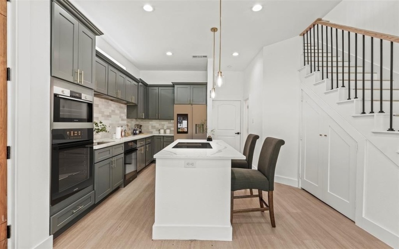 2522 Jeffries Street, Dallas, TX 75215, 3 Habitaciones Habitaciones , ,2 BañosBaños,Residential,En Venta,2522 Jeffries Street,20935880