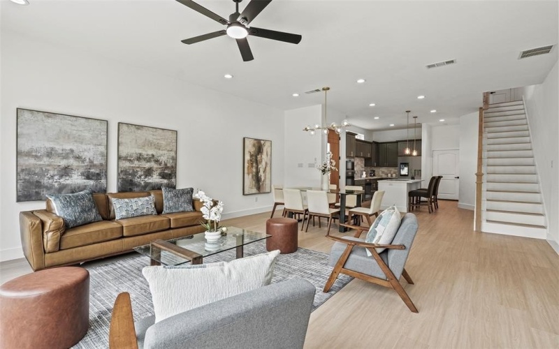 2522 Jeffries Street, Dallas, TX 75215, 3 Habitaciones Habitaciones , ,2 BañosBaños,Residential,En Venta,2522 Jeffries Street,20935880