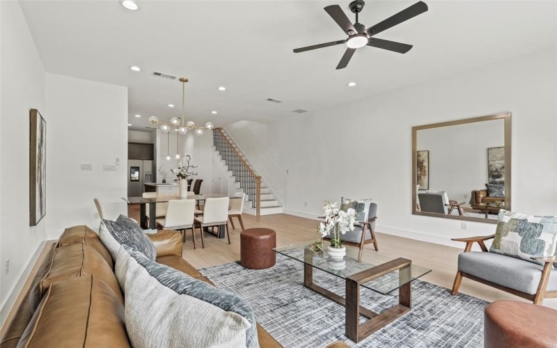 2522 Jeffries Street, Dallas, TX 75215, 3 Habitaciones Habitaciones , ,2 BañosBaños,Residential,En Venta,2522 Jeffries Street,20935880