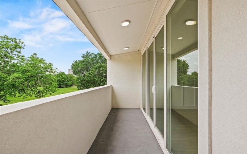 2522 Jeffries Street, Dallas, TX 75215, 3 Habitaciones Habitaciones , ,2 BañosBaños,Residential,En Venta,2522 Jeffries Street,20935880