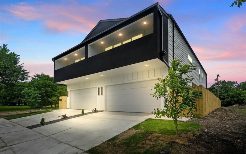 2522 Jeffries Street, Dallas, TX 75215, 3 Habitaciones Habitaciones , ,2 BañosBaños,Residential,En Venta,2522 Jeffries Street,20935880
