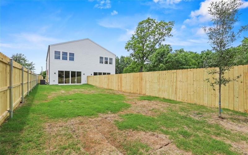 2522 Jeffries Street, Dallas, TX 75215, 3 Habitaciones Habitaciones , ,2 BañosBaños,Residential,En Venta,2522 Jeffries Street,20935880