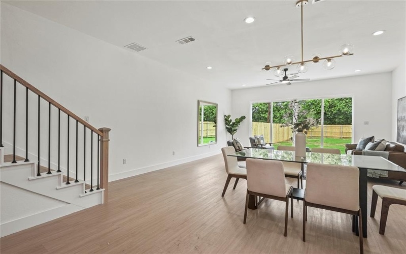 2522 Jeffries Street, Dallas, TX 75215, 3 Habitaciones Habitaciones , ,2 BañosBaños,Residential,En Venta,2522 Jeffries Street,20935880