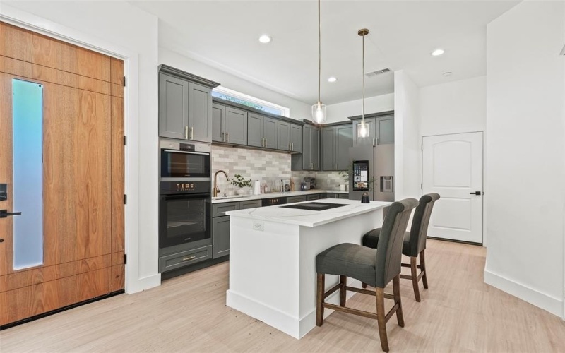2522 Jeffries Street, Dallas, TX 75215, 3 Habitaciones Habitaciones , ,2 BañosBaños,Residential,En Venta,2522 Jeffries Street,20935880