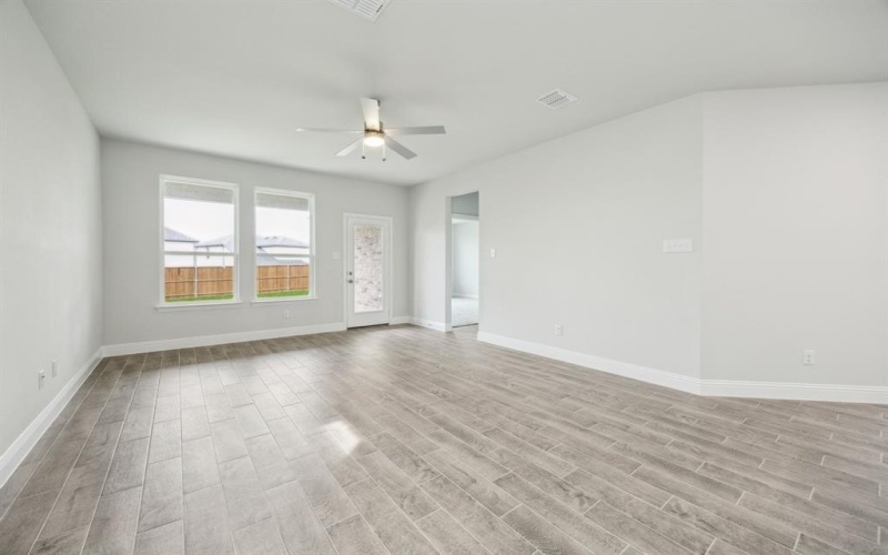 1522 Vermillion Street, Forney, TX 75126, 4 Bedrooms Bedrooms, ,2 BathroomsBathrooms,Residential,For Sale,1522 Vermillion Street,20936481