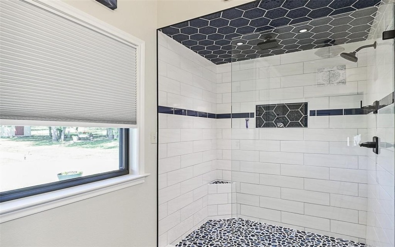6025 Fm 902, Gainesville, TX 76240, 3 Bedrooms Bedrooms, ,2 BathroomsBathrooms,Residential,For Sale,6025 Fm 902,20938504