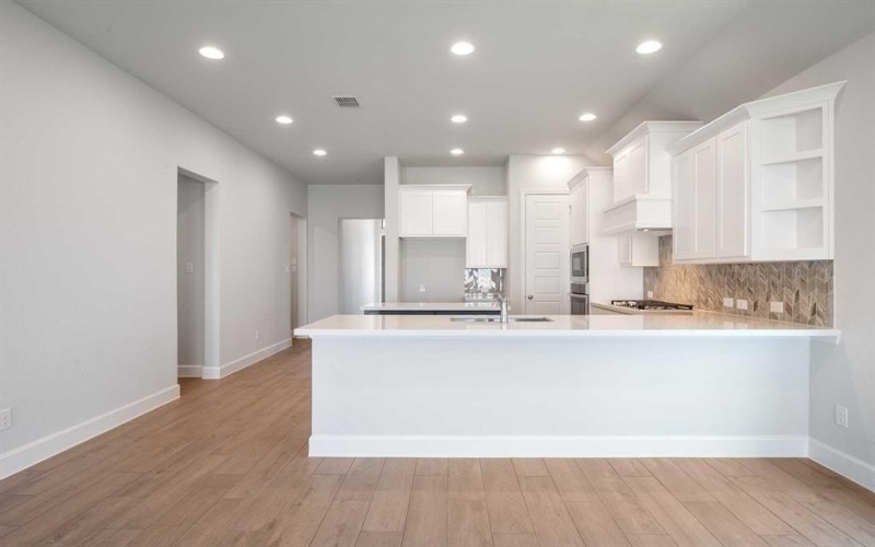 136 Bay Laurel Road, McKinney, TX 75071, 4 Bedrooms Bedrooms, ,3 BathroomsBathrooms,Residential,For Sale,136 Bay Laurel Road,0,20937831