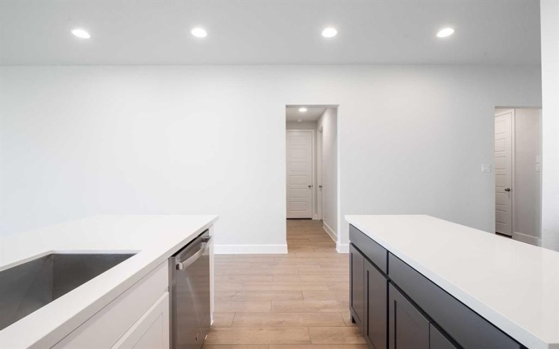 136 Bay Laurel Road, McKinney, TX 75071, 4 Bedrooms Bedrooms, ,3 BathroomsBathrooms,Residential,For Sale,136 Bay Laurel Road,0,20937831