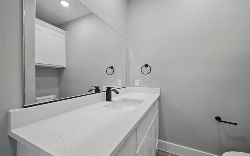 2734 W Washington Street, Denison, TX 75020, 3 Habitaciones Habitaciones , ,2 BañosBaños,Residential,En Venta,2734 W Washington Street,20937946
