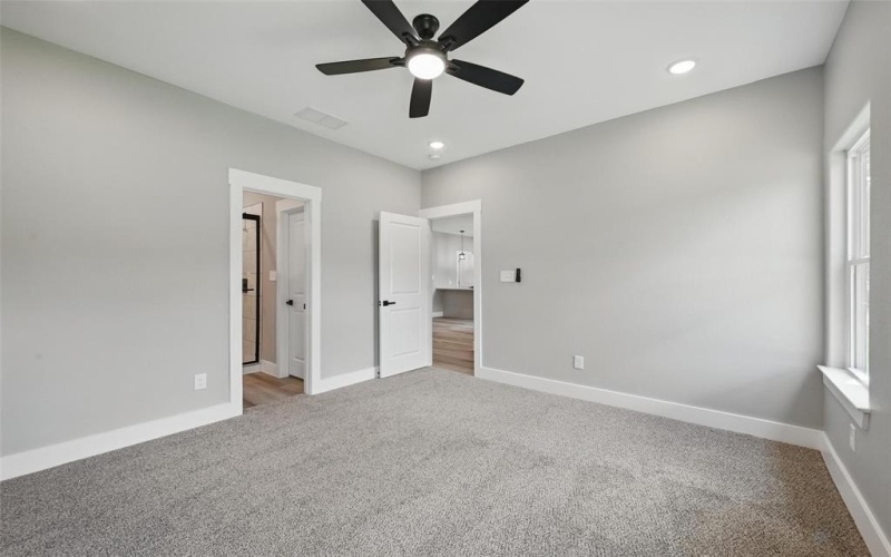 2734 W Washington Street, Denison, TX 75020, 3 Habitaciones Habitaciones , ,2 BañosBaños,Residential,En Venta,2734 W Washington Street,20937946
