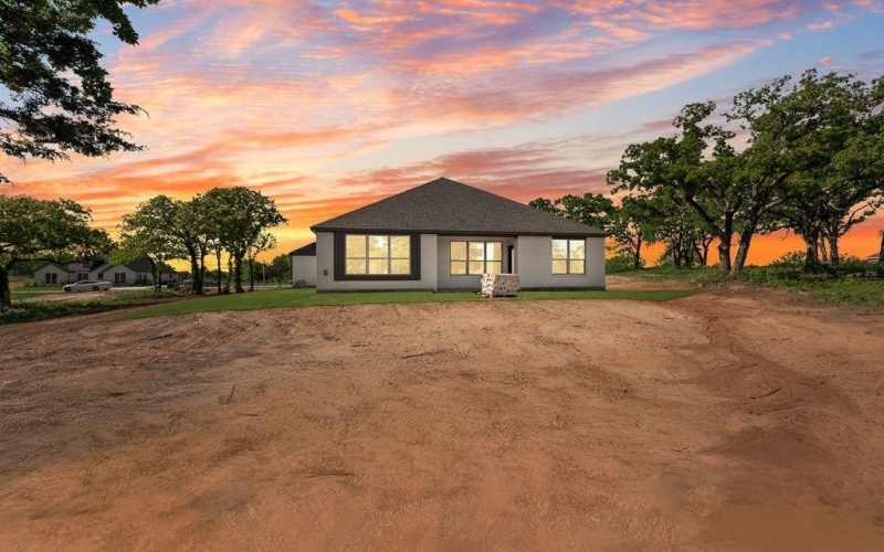 127 Rj Smith Drive, Boyd, TX 76023, 3 Bedrooms Bedrooms, ,2 BathroomsBathrooms,Residential,For Sale,127 Rj Smith Drive,20938052