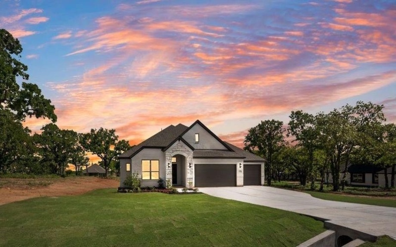 127 Rj Smith Drive, Boyd, TX 76023, 3 Bedrooms Bedrooms, ,2 BathroomsBathrooms,Residential,For Sale,127 Rj Smith Drive,20938052