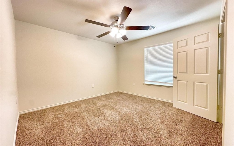 320 SW 14th, Mineral Wells, TX 76067, 3 Bedrooms Bedrooms, ,2 BathroomsBathrooms,Residential,For Sale,320 SW 14th,20938814