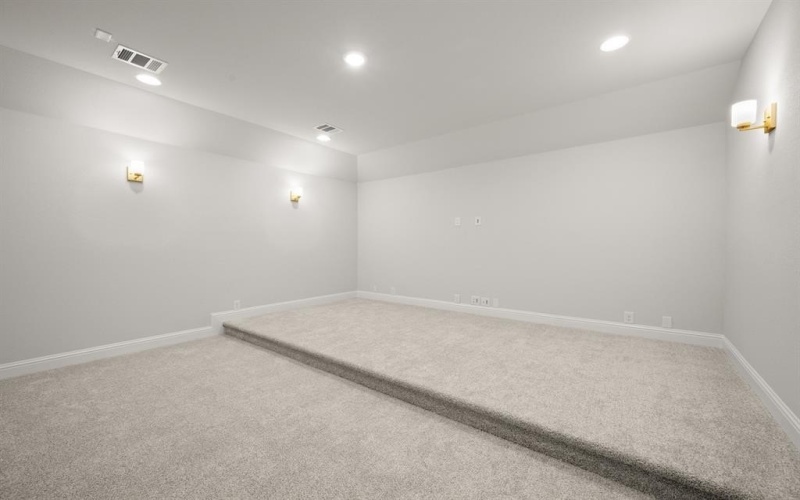 2104 Redding Drive, Mansfield, TX 76084, 4 Bedrooms Bedrooms, ,3 BathroomsBathrooms,Residential,For Sale,2104 Redding Drive,0,20939063