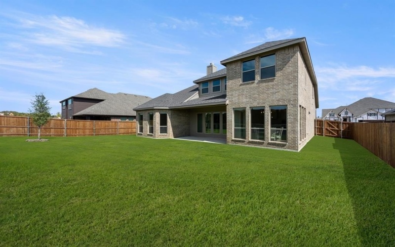 2104 Redding Drive, Mansfield, TX 76084, 4 Bedrooms Bedrooms, ,3 BathroomsBathrooms,Residential,For Sale,2104 Redding Drive,0,20939063