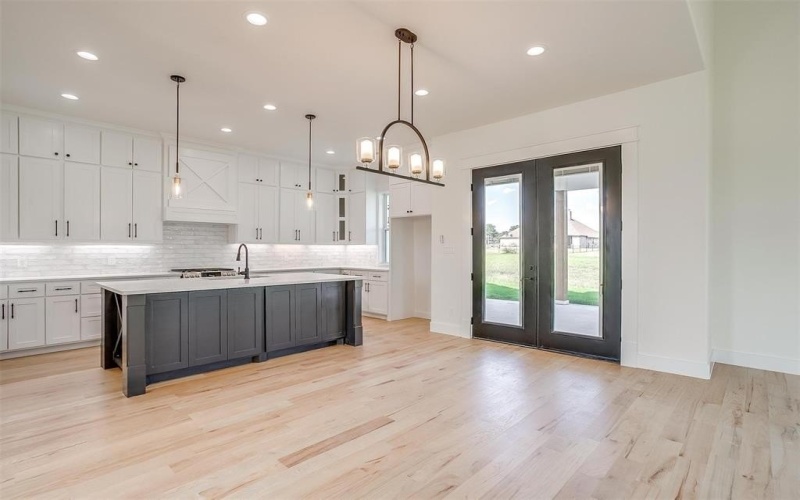 138 Buddy Court, Millsap, TX 76066, 4 Bedrooms Bedrooms, ,3 BathroomsBathrooms,Residential,For Sale,138 Buddy Court,20939083