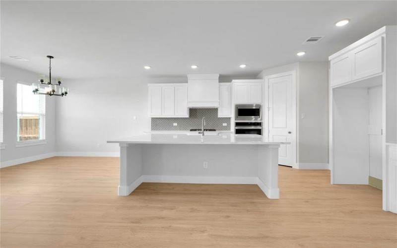 9612 Roehampton Drive, Mesquite, TX 75126, 5 Habitaciones Habitaciones , ,3 BañosBaños,Residential,En Venta,9612 Roehampton Drive,20939151