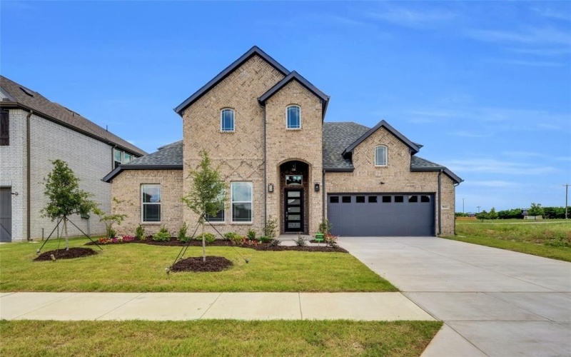 9612 Roehampton Drive, Mesquite, TX 75126, 5 Habitaciones Habitaciones , ,3 BañosBaños,Residential,En Venta,9612 Roehampton Drive,20939151