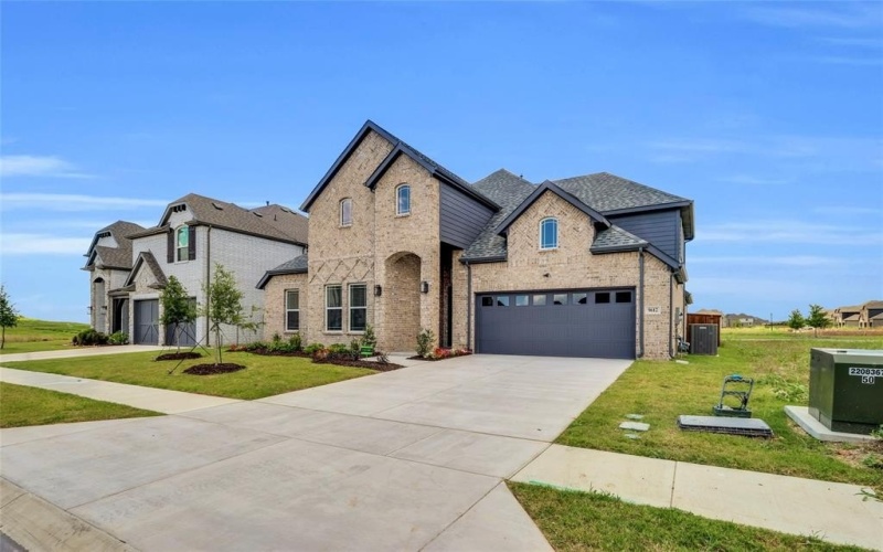 9612 Roehampton Drive, Mesquite, TX 75126, 5 Habitaciones Habitaciones , ,3 BañosBaños,Residential,En Venta,9612 Roehampton Drive,20939151