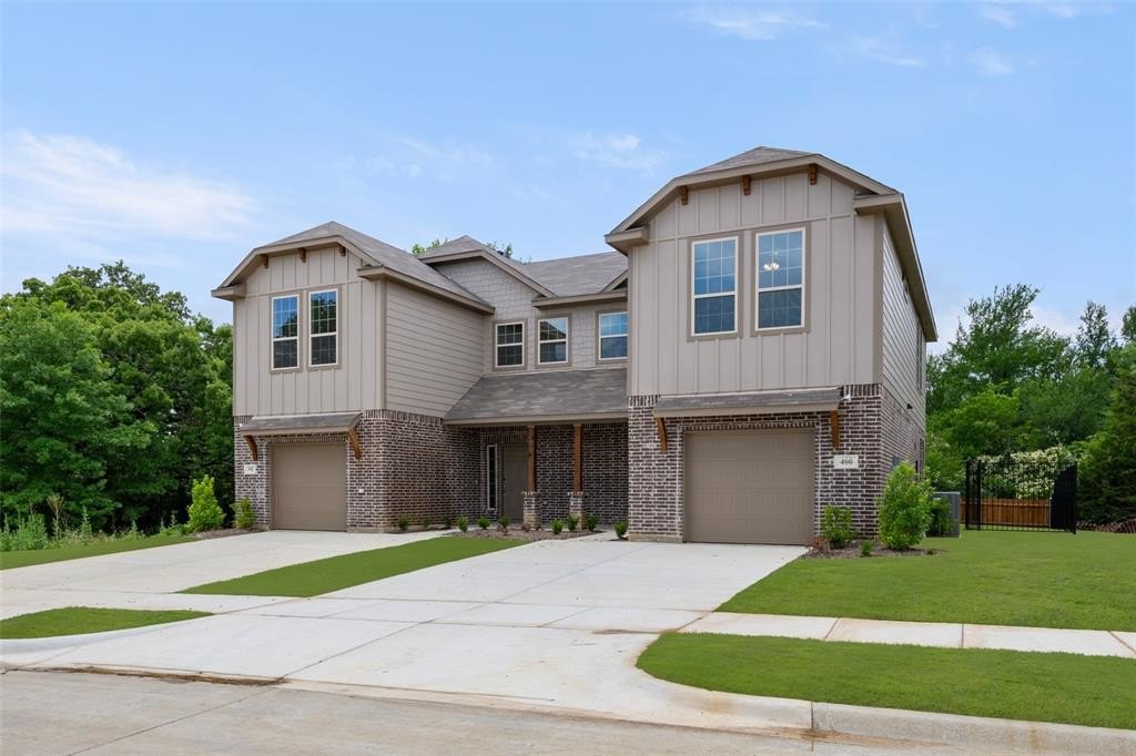 400-402 Trailhead Lane, Denton, TX 76205, 6 Habitaciones Habitaciones , ,5 BañosBaños,Residential Multi Family,En Venta,400-402 Trailhead Lane,20939183