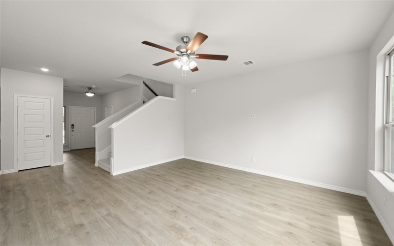 400-402 Trailhead Lane, Denton, TX 76205, 6 Habitaciones Habitaciones , ,5 BañosBaños,Residential Multi Family,En Venta,400-402 Trailhead Lane,20939183
