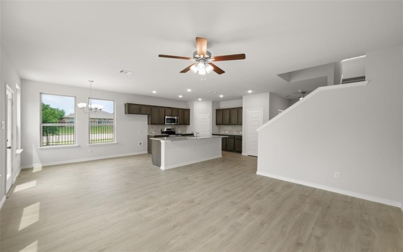 400-402 Trailhead Lane, Denton, TX 76205, 6 Habitaciones Habitaciones , ,5 BañosBaños,Residential Multi Family,En Venta,400-402 Trailhead Lane,20939183