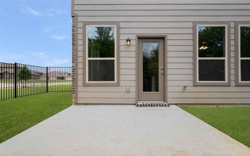 400-402 Trailhead Lane, Denton, TX 76205, 6 Habitaciones Habitaciones , ,5 BañosBaños,Residential Multi Family,En Venta,400-402 Trailhead Lane,20939183