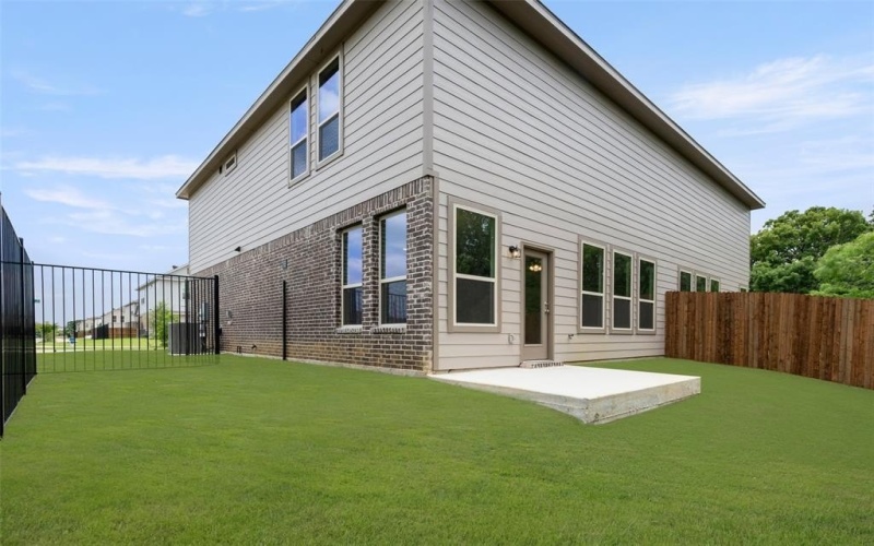 400-402 Trailhead Lane, Denton, TX 76205, 6 Habitaciones Habitaciones , ,5 BañosBaños,Residential Multi Family,En Venta,400-402 Trailhead Lane,20939183