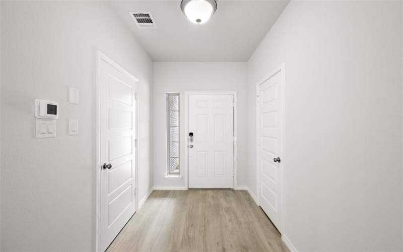 400-402 Trailhead Lane, Denton, TX 76205, 6 Habitaciones Habitaciones , ,5 BañosBaños,Residential Multi Family,En Venta,400-402 Trailhead Lane,20939183