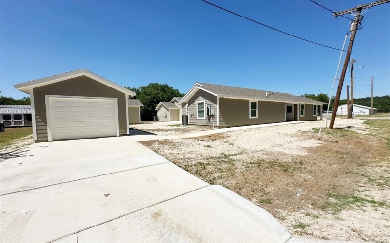 318 SW 14th, Mineral Wells, TX 76067, 3 Habitaciones Habitaciones , ,2 BañosBaños,Residential,En Venta,318 SW 14th,0,20939234