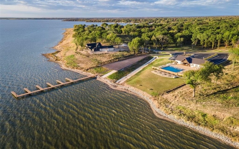 1524 Shoreline Drive, Kemp, TX 75143, 4 Habitaciones Habitaciones , ,3 BañosBaños,Residential,En Venta,1524 Shoreline Drive,20939249