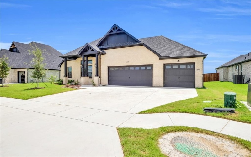 9704 Chesney Drive, Mesquite, TX 75126, 3 Habitaciones Habitaciones , ,2 BañosBaños,Residential,En Venta,9704 Chesney Drive,20939321