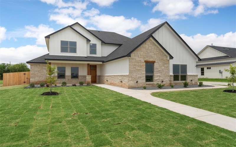 128 Big Catch Lane, Robinson, TX 76706, 3 Habitaciones Habitaciones , ,2 BañosBaños,Residential,En Venta,128 Big Catch Lane,20939373
