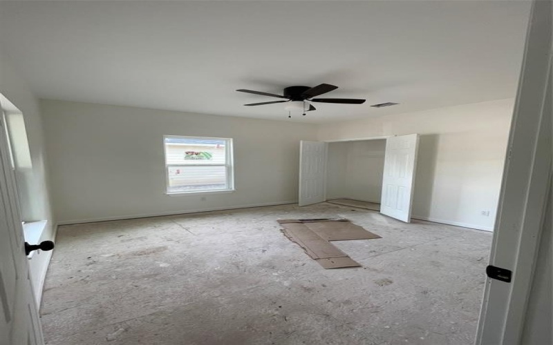 811 Ritchey Street, Gainesville, TX 76240, 3 Bedrooms Bedrooms, ,2 BathroomsBathrooms,Residential,For Sale,811 Ritchey Street,20939430